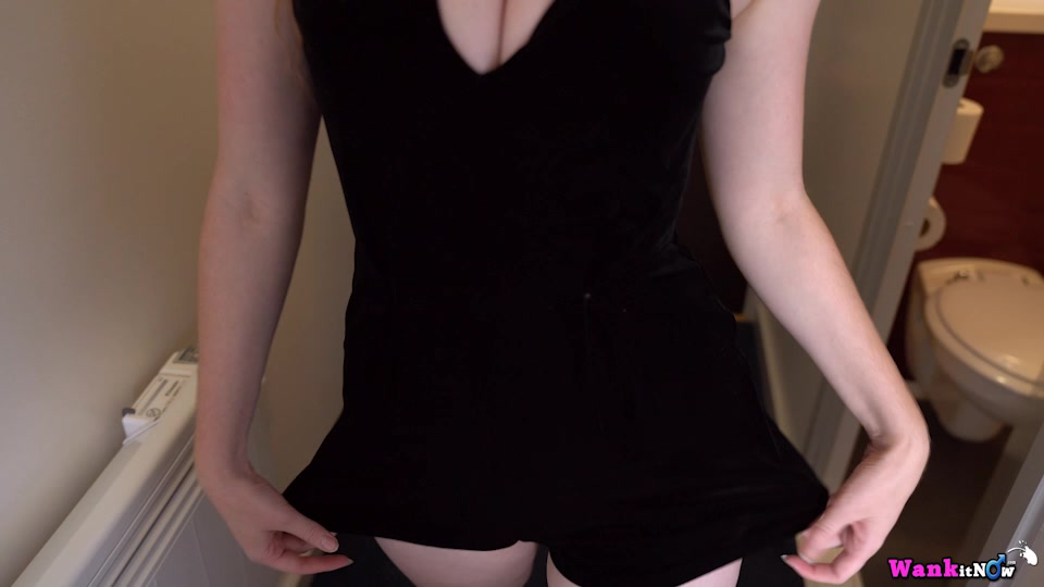 Scarlett Jones - Customers CUM First - Sexy Videos - WankitNow