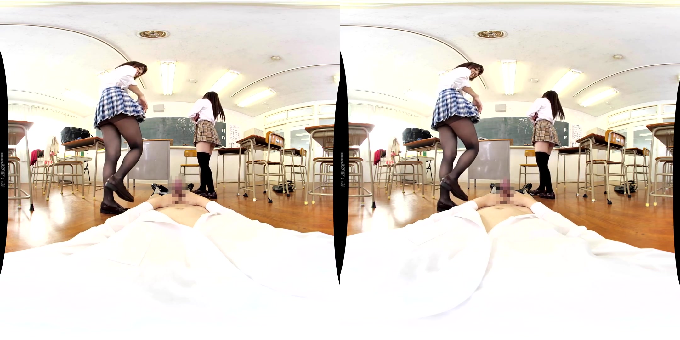 VR For Masochistic Viewers who want to be by Beautiful Women 2 - Asian Handjob