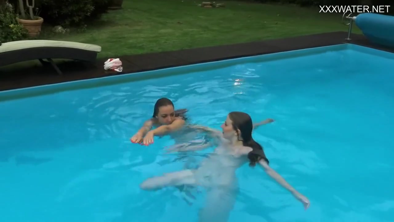 Anastasia Ocean - And Marfa Are Naked Underwater