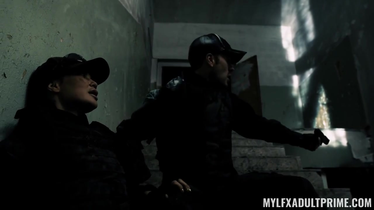 Sexy MILF Fucking Scene - MYLF