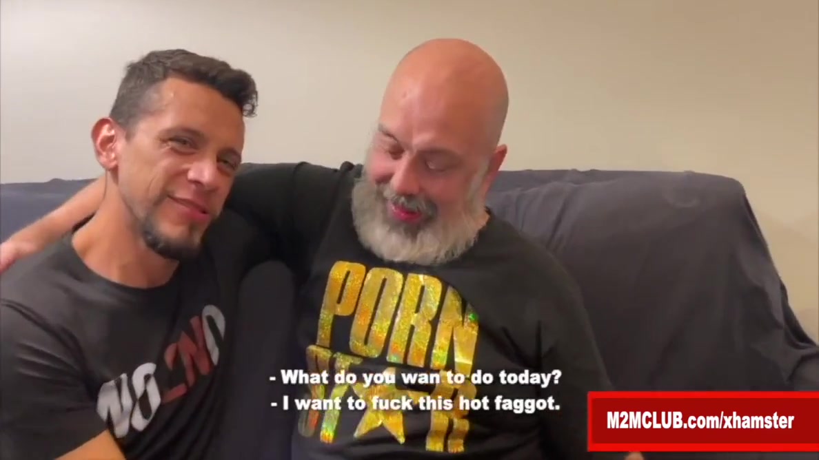 Stepdaddy Bears Barebacking Dudes