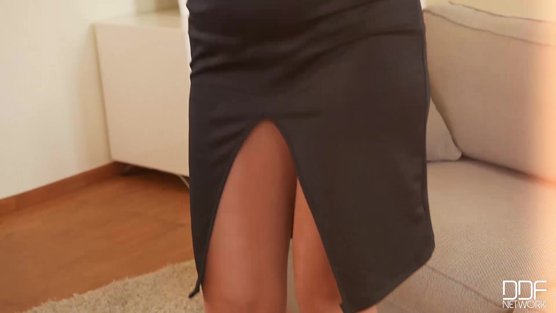 Interview Extraordinaire - Busty Babe Fingers Shaved Pussy - PornWorld