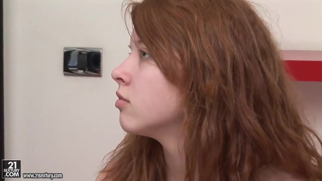 teen 18+ girl becomes ready to be taped in porn
