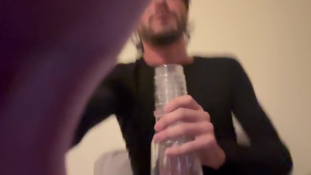 Gooning During Day
