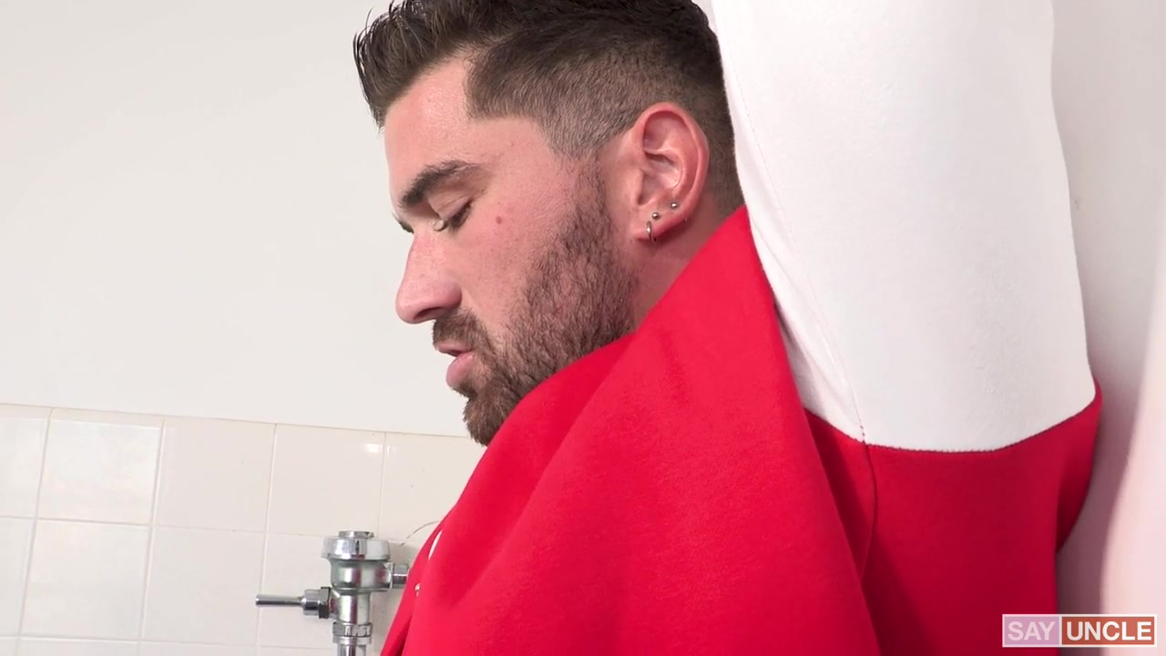 The Bully In The Restrooms - SayUncle