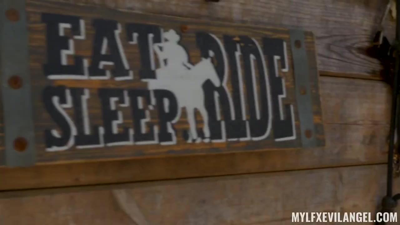 Ride em Cowgirls - MYLF