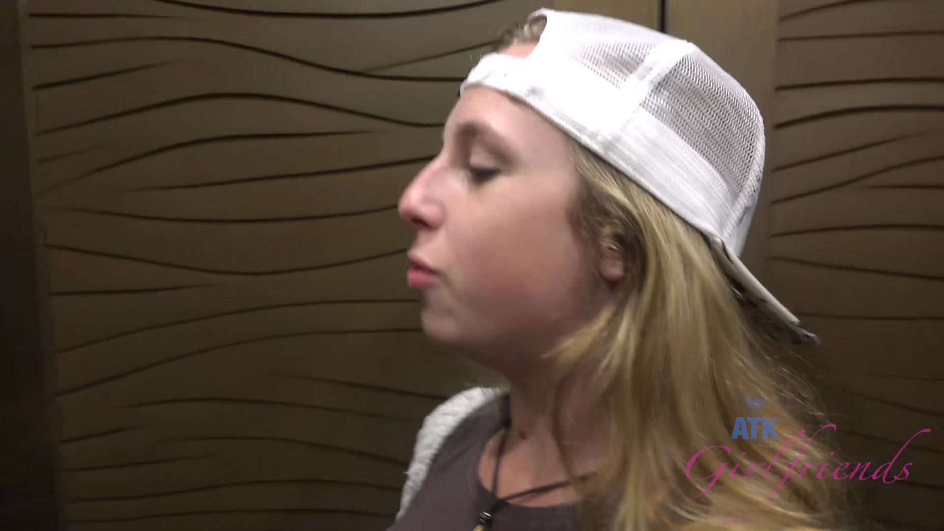 Virtual Vacation In Hawaii With Taylor White Part 1