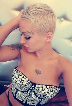 Lolly Glam