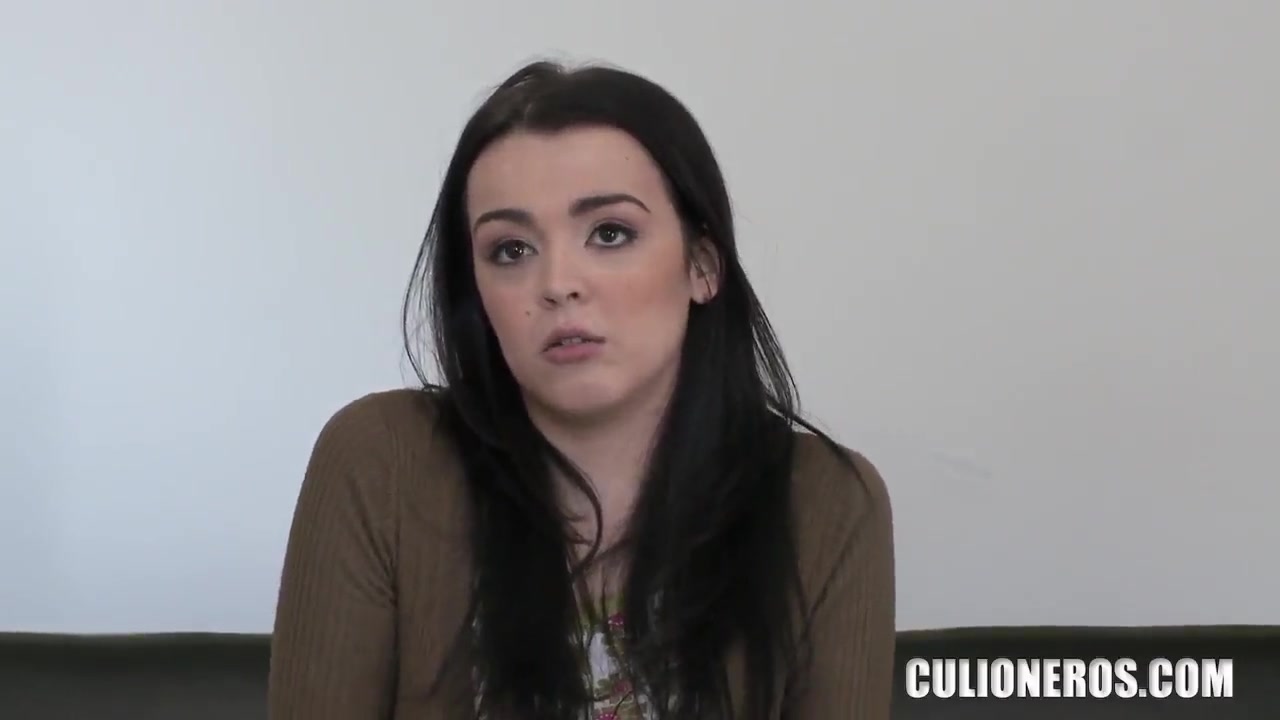 Claudia Bomb has a strong will to become porn star