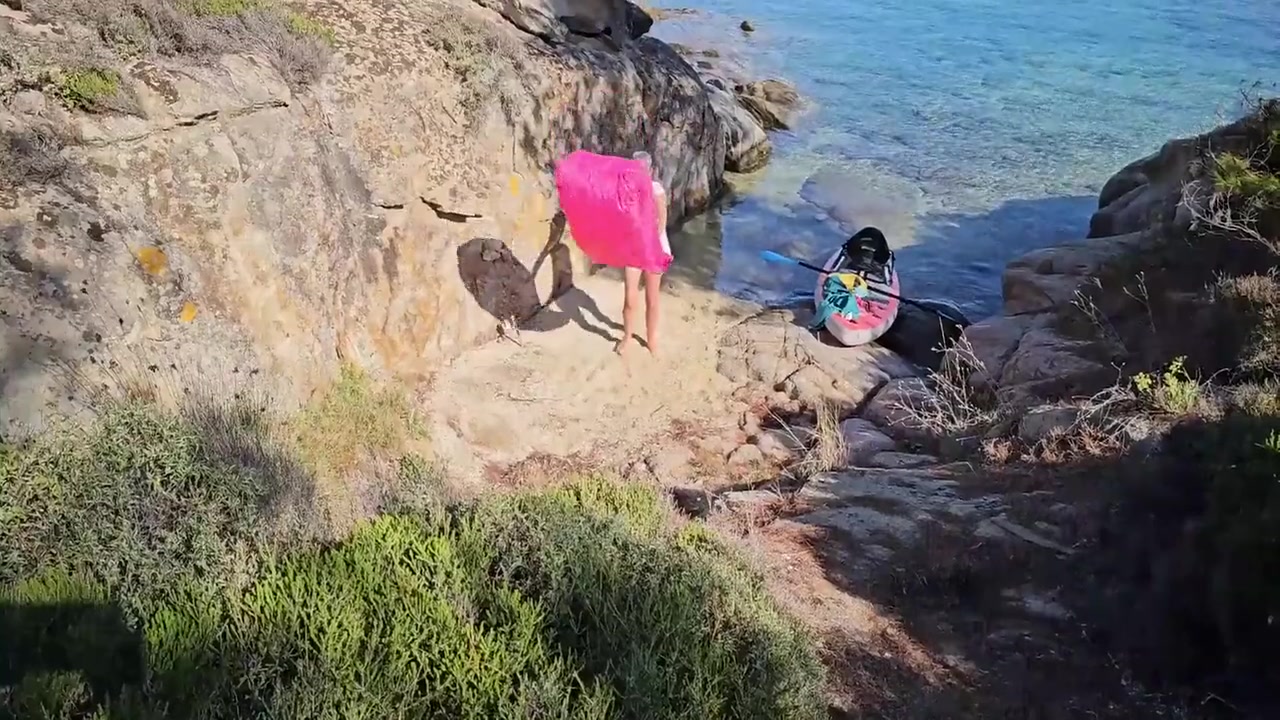 Zoom Hot Sexy Girl At Nudist Beach 11 Min