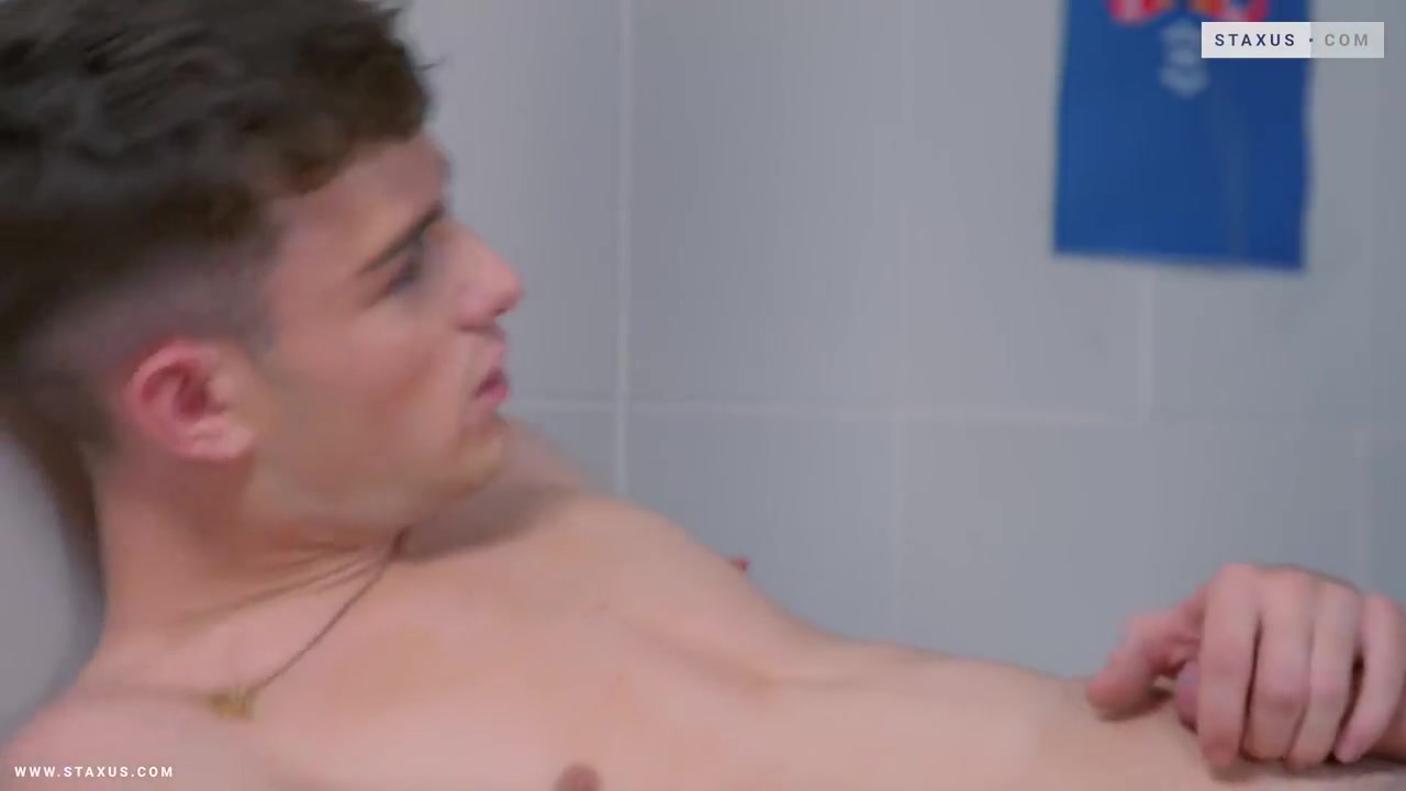 Craig Kennedy And Trent Benz In Bareback Love Between Two Young