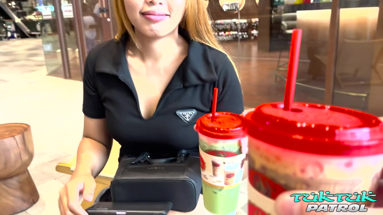 Hardcore Blonde Thai