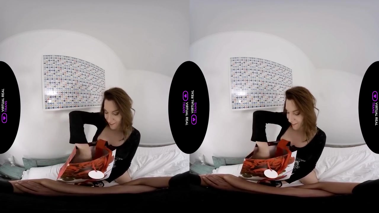 Virtual Reality In Valentines Surprise