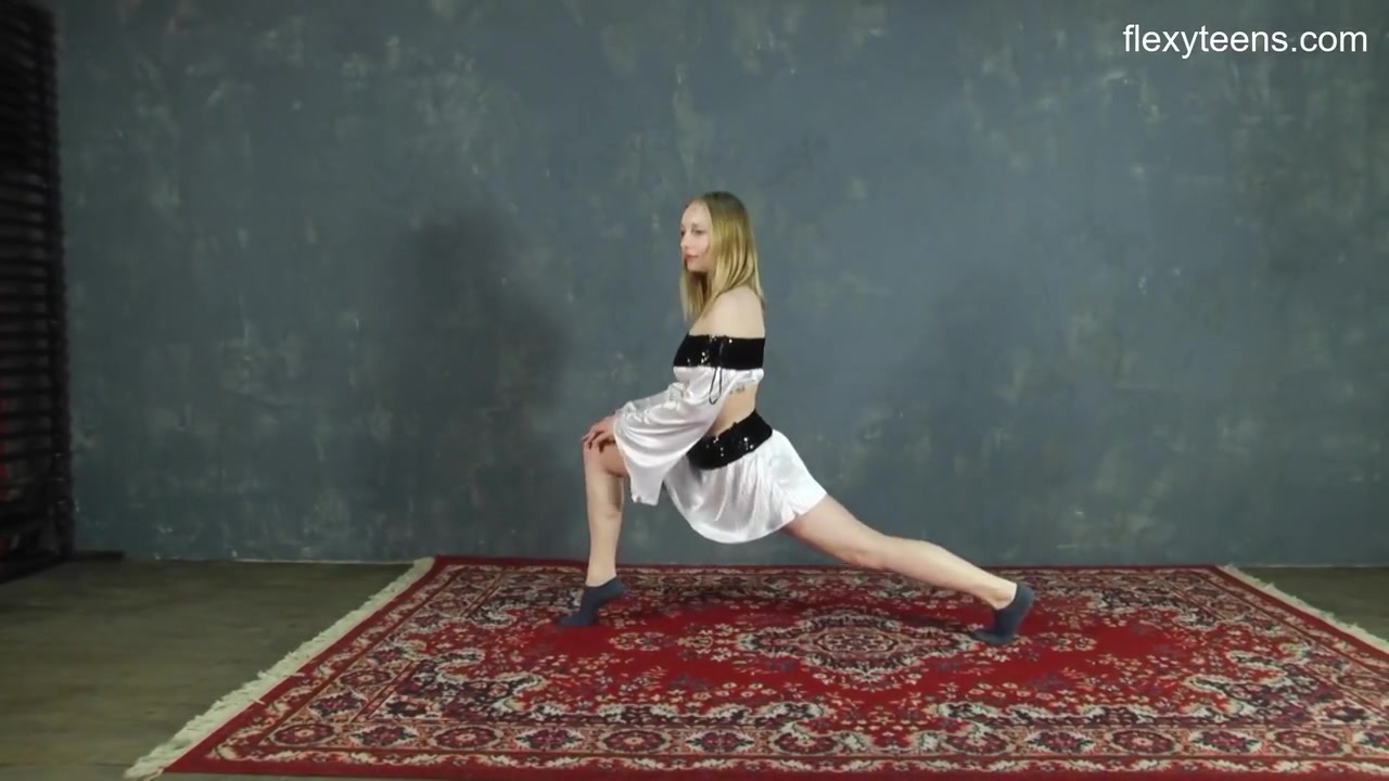 Nude Gymnast Russian Babe Very Hot! With Sofy A