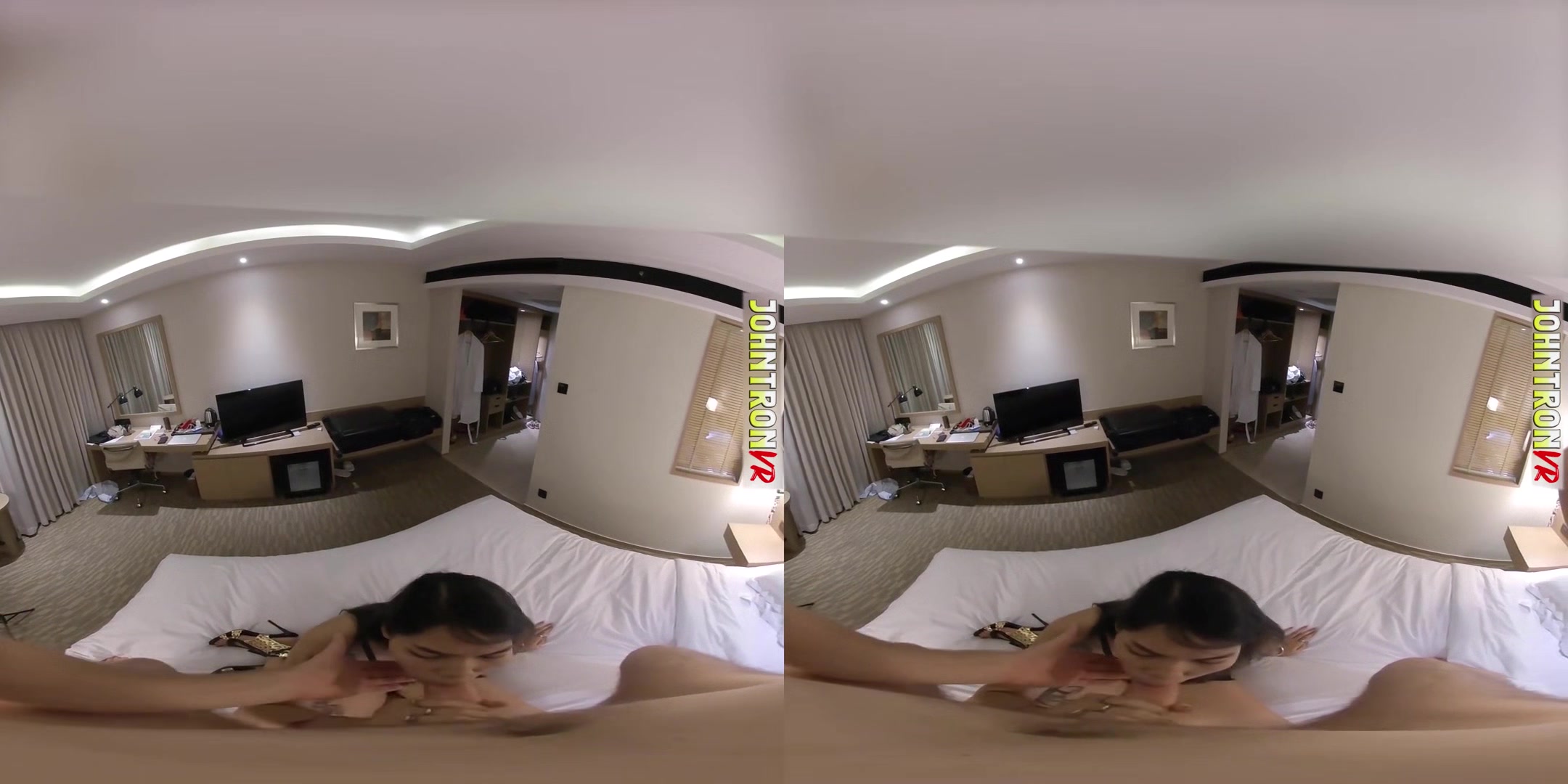 Thai Top Model Loves Getting Banged