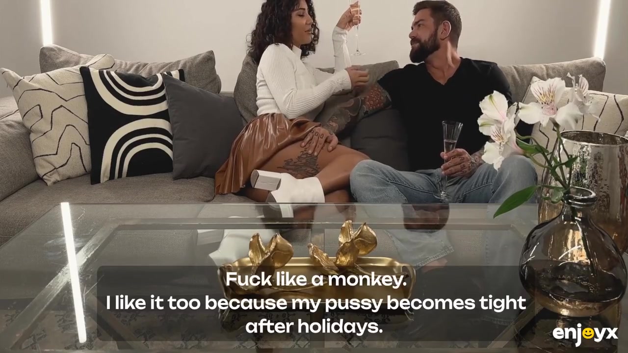 Exotic Stunner Shows Her Divine Charms To A Tattooed Sex God 7 Min - Venus Afrodita, Rough Sex And Juan Lucho