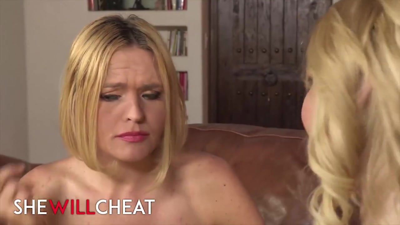 Thicc Lil Blonde Saliyah Love Cucks Her Gf