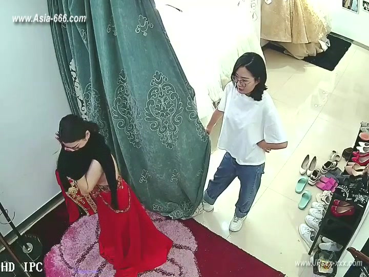 chinese girl changeroom.3