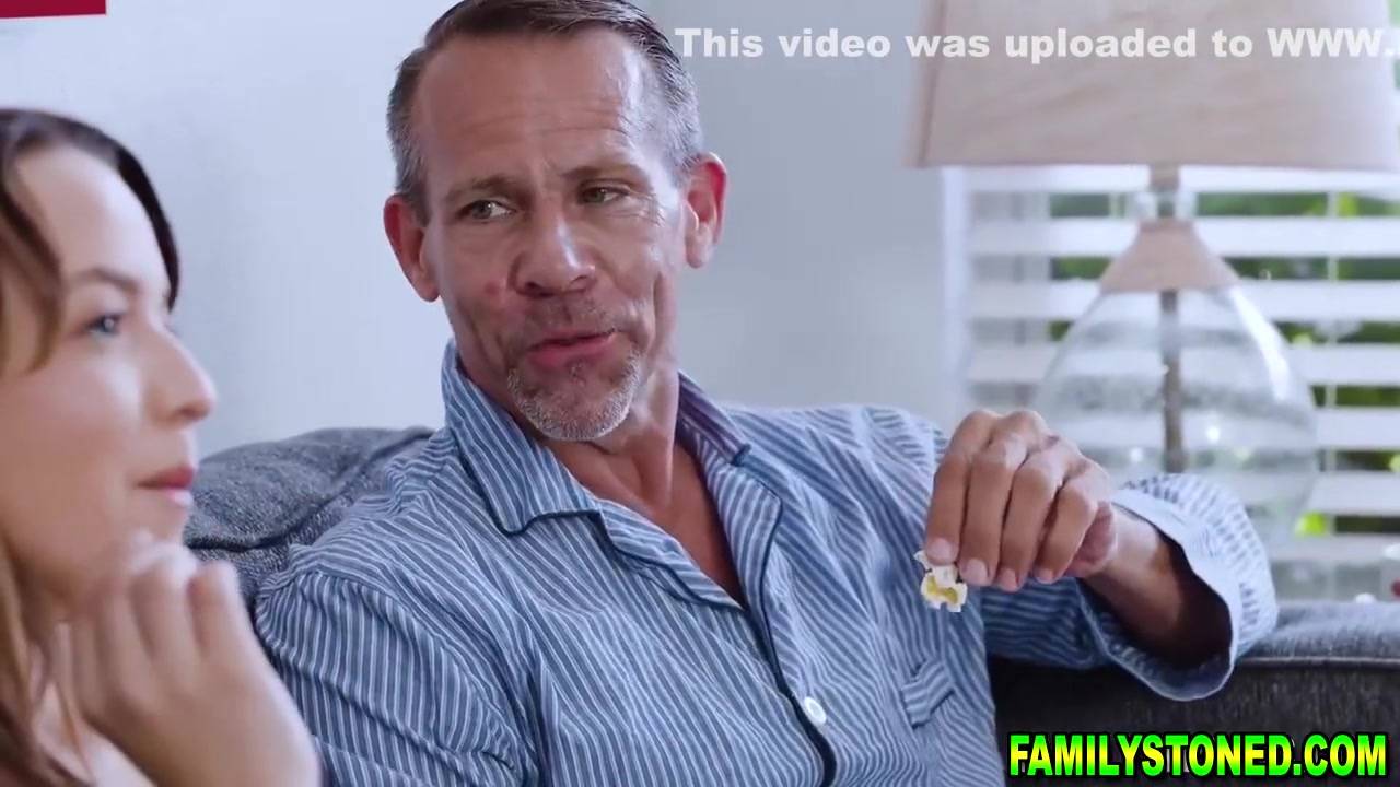 Lonely Stepdad Seduced By Stepdaughter With Honey Hayes
