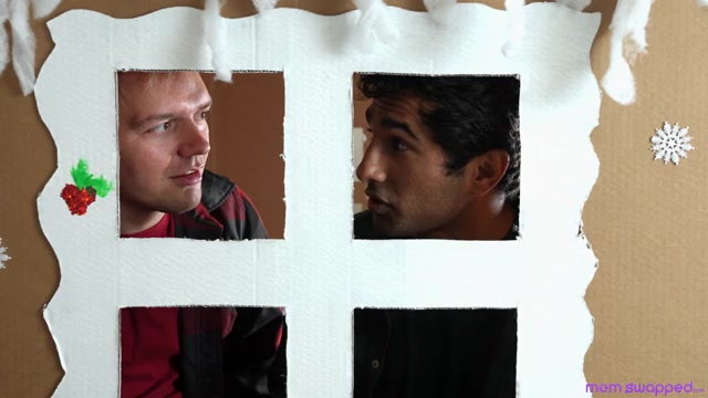 Giving Our Stepmoms A White Christmas - S3:E1 - Momlover
