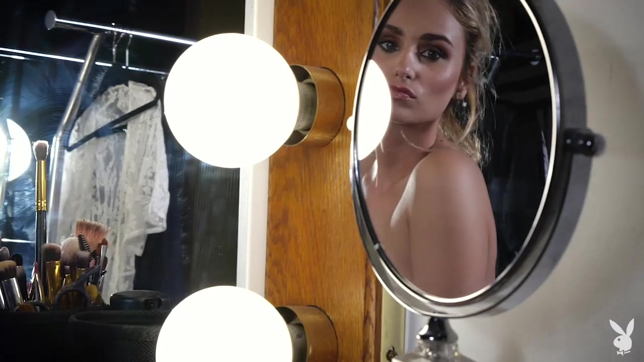 Lindsay Marie in Showtime - PlayboyPlus