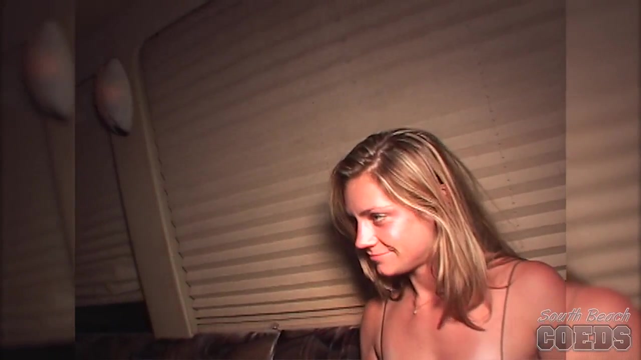 Home Video Of Hot Naked Girls Partying With Real Rock Stars Tour Bus Roadtrip - SouthBeachCoeds