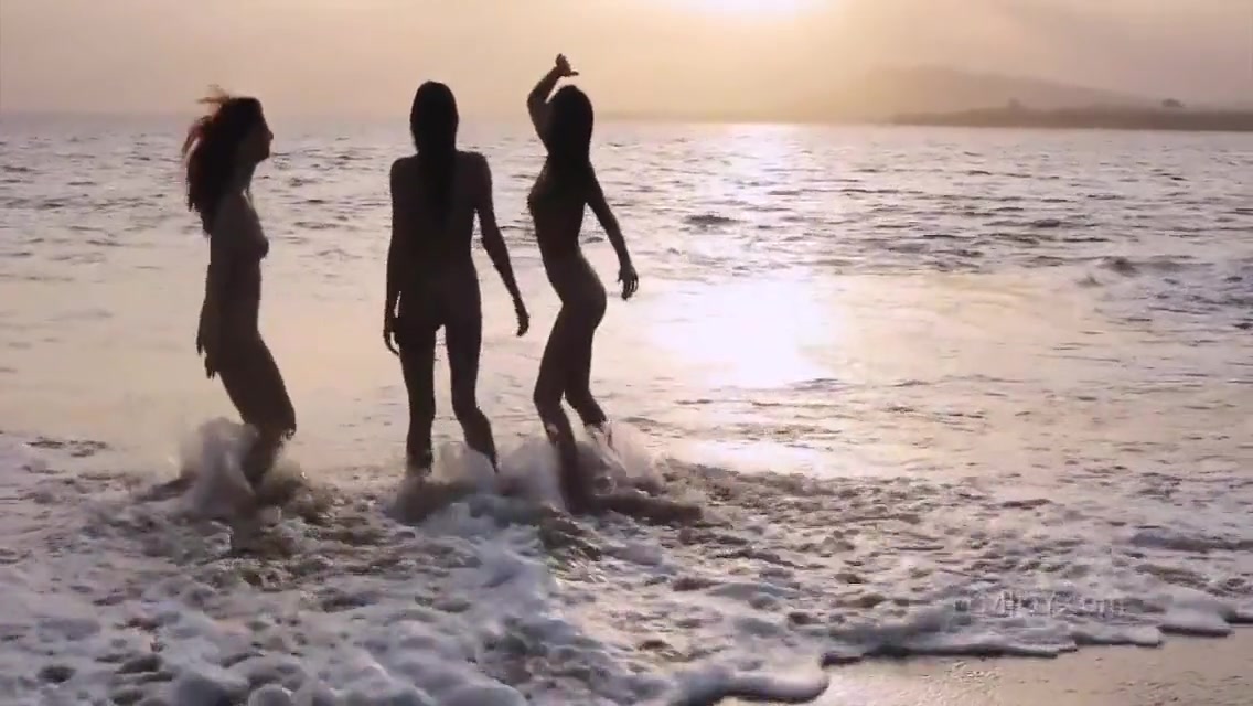 Natural Beauty Meets Sand And Surf 5 Min
