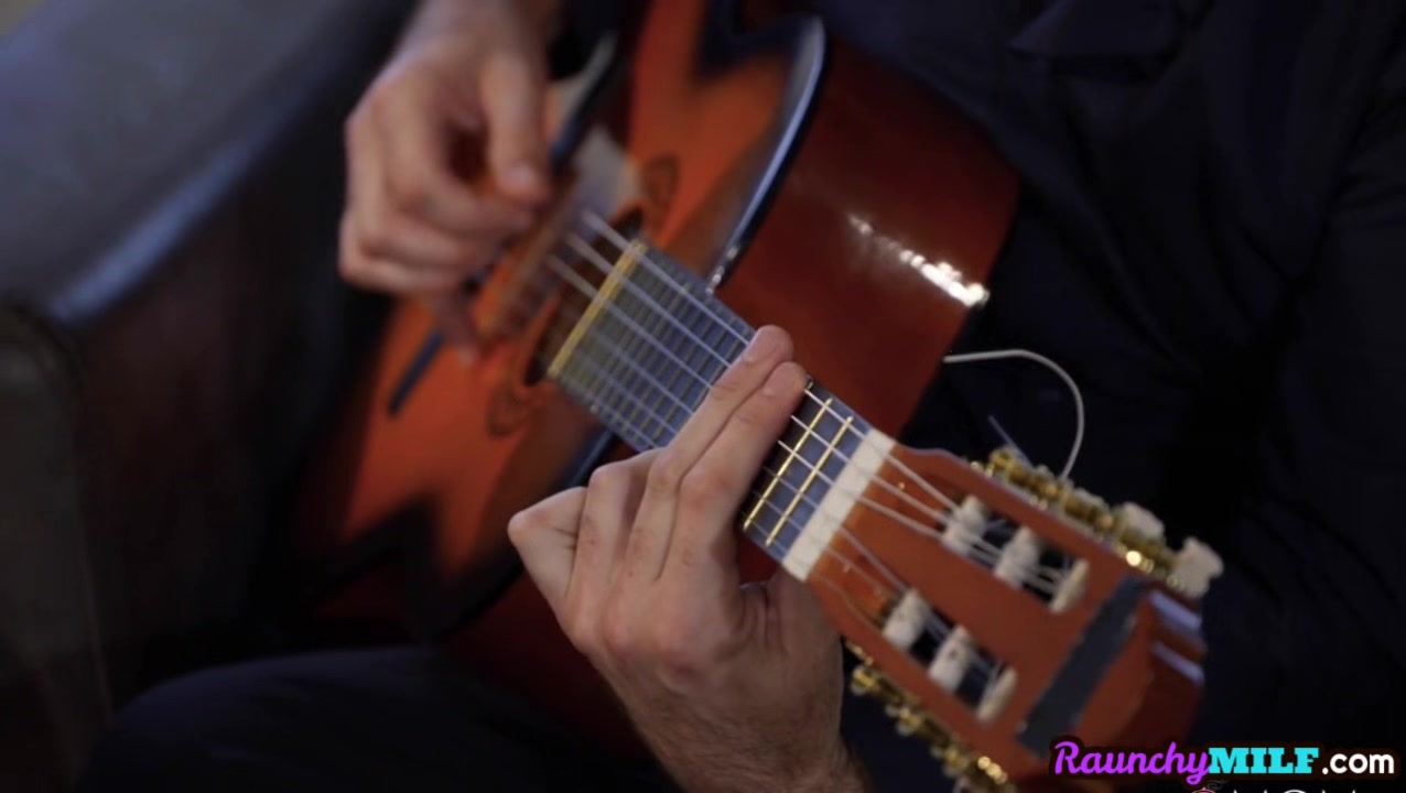 Curvy latin milf riding guitar teachers cock before bj