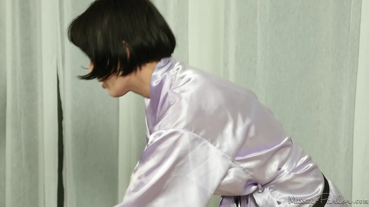 Massage-Parlor: Today's Last Customers