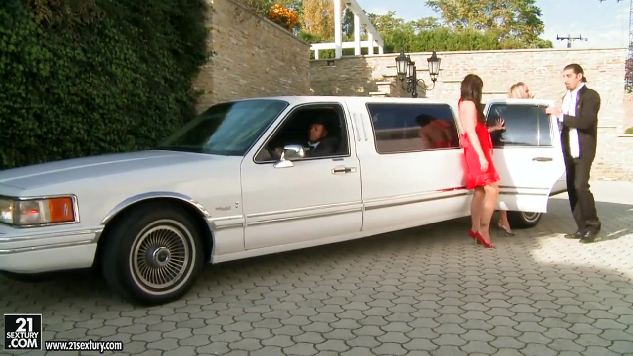 Pretty man relaxes with Aleska Diamond and Sabrina Sweet