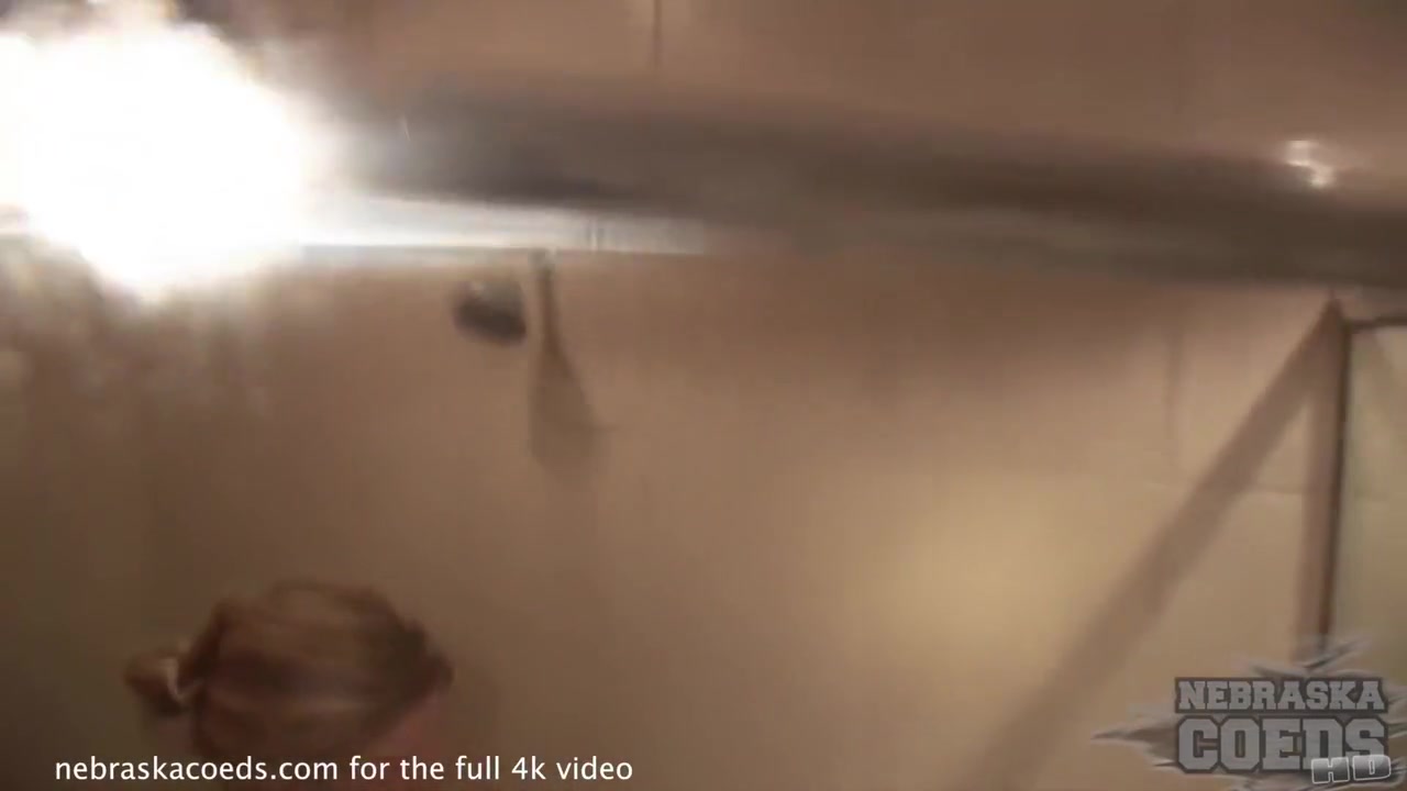 Showering Hot Girl
