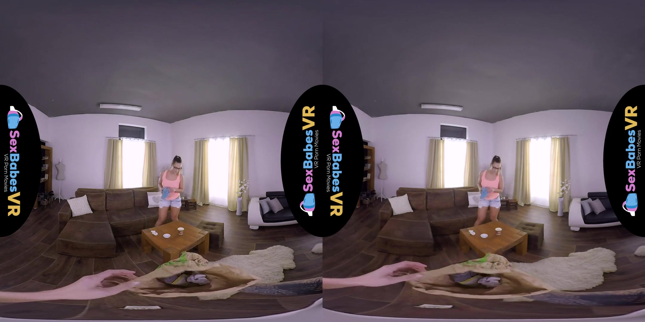 Naomi Bennet in Dominant Cleaning Lady - SexBabesVR