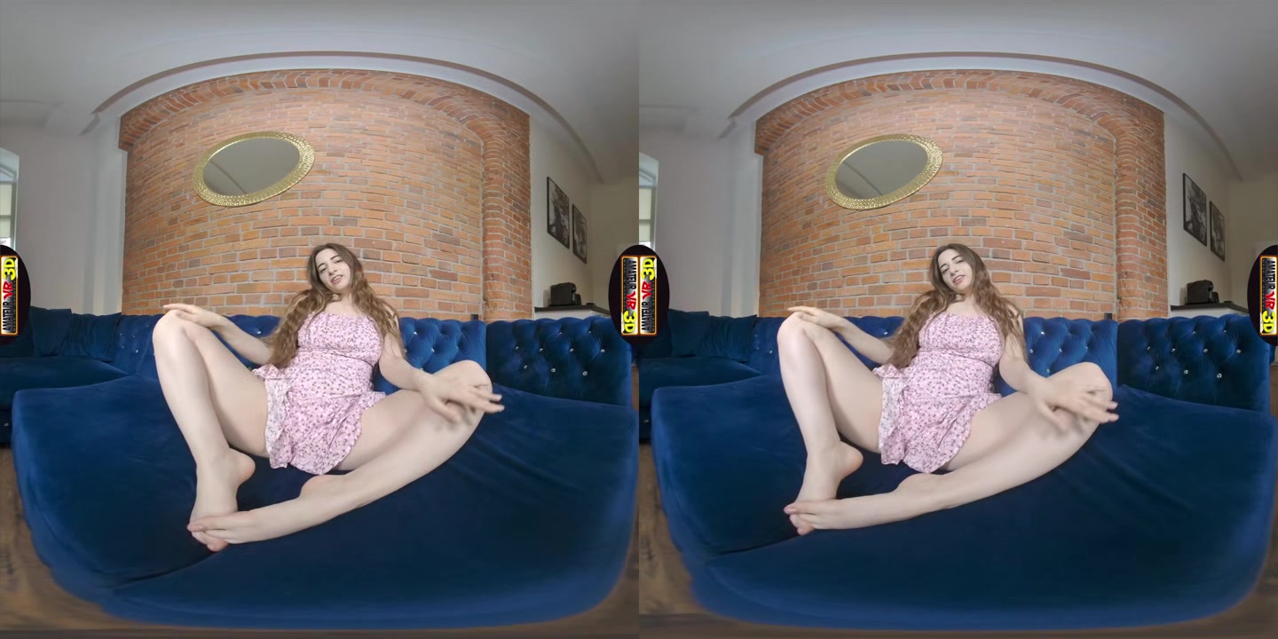 Elle Mara - Sweet Angel With Megatits - AmateurVR3D