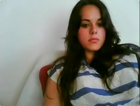 Young lady has no shame to show her incredible goodies