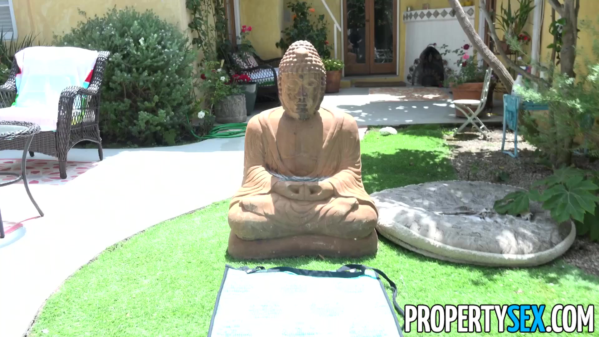 PropertySex Spiritual Homeowner Bangs Hot Olivia Nova