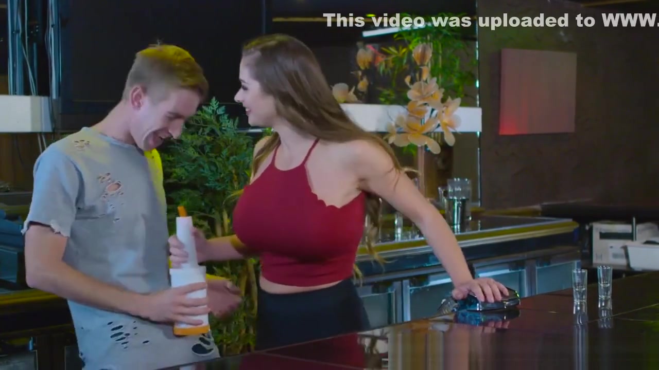 Brazzers - Big Wet Butts - A Fistful Of Heave