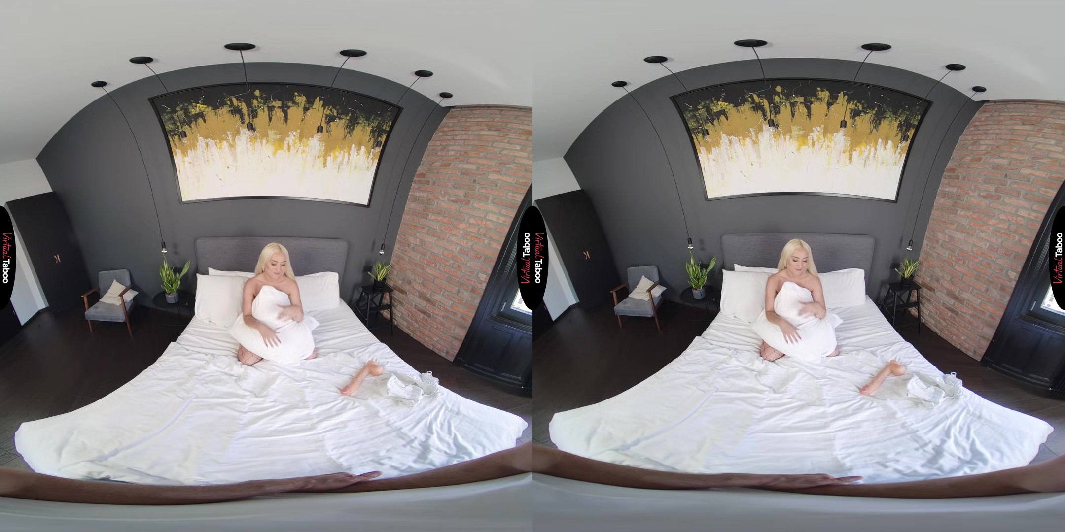 Lisi Kitty VR Porn: Work That Ass - VirtualTaboo