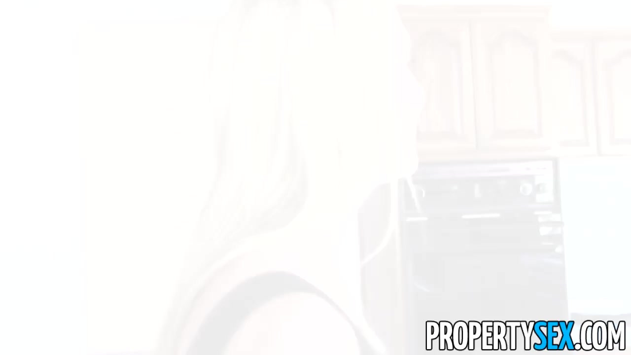 Horny wife cheats on her husband with realtor