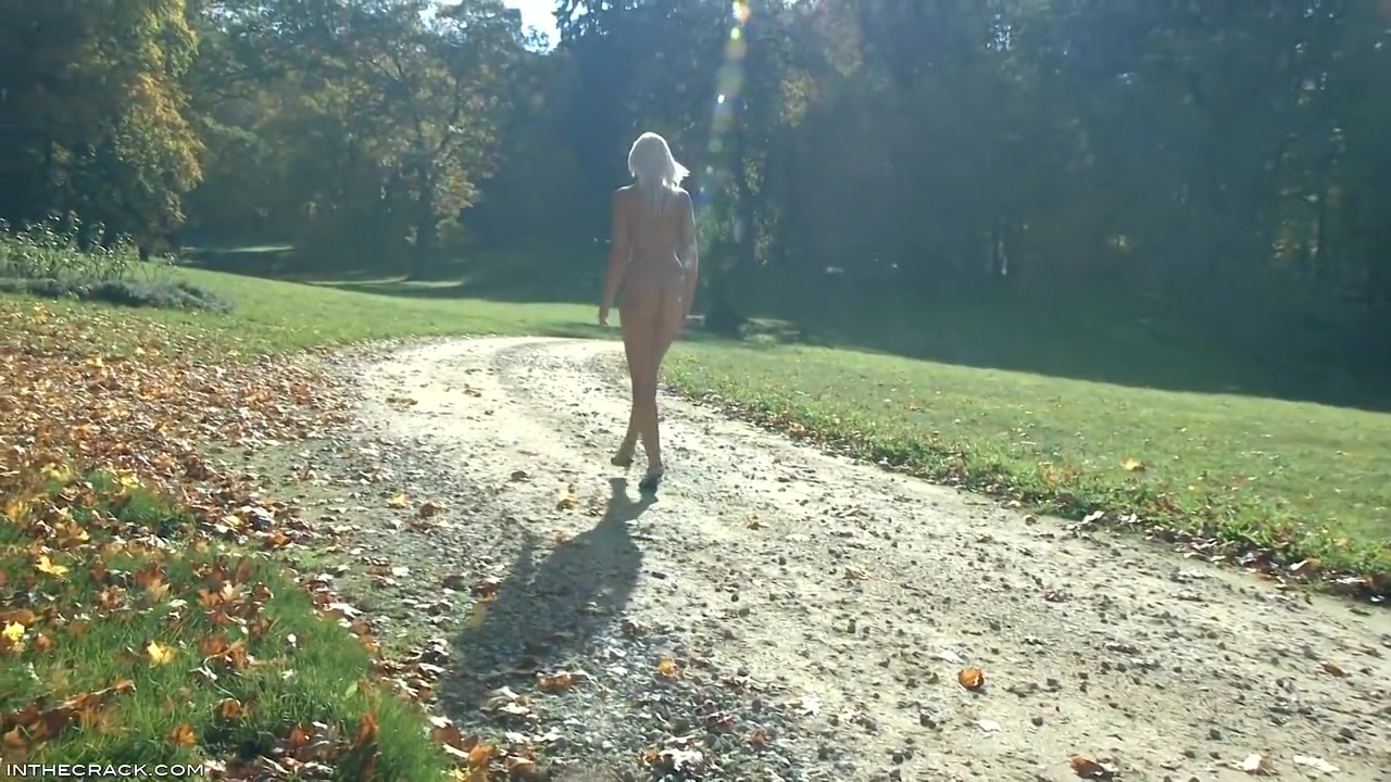 Lola 279 04 Wanderfullnudes1920x1080