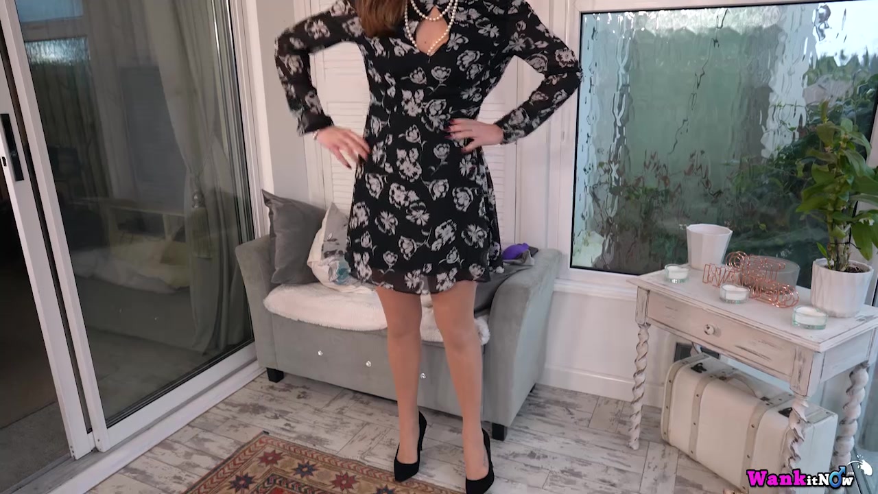 Honour May - Beg Me To Cum - Sexy Videos - WankitNow