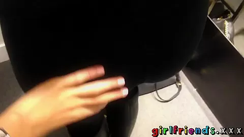 Girlfriends go shopping then make hot sextape at home