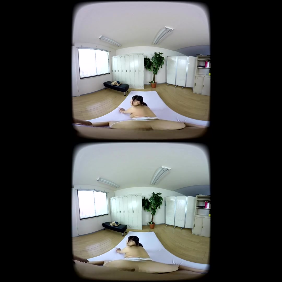 Ai Tsukimoto in Ai Tsukimoto Sex with Voluptuous Swimming Instructor - WAAPVR
