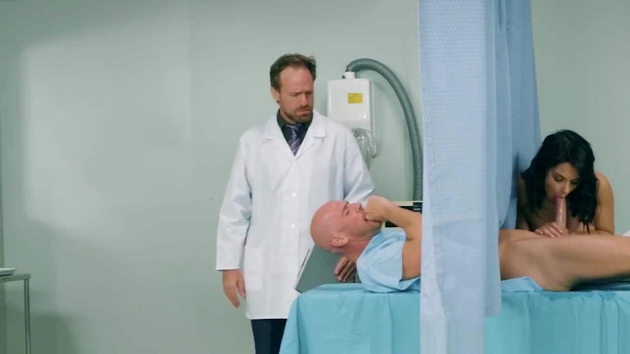 Brazzers - Doctor Adventures - A Nurse Has Ne
