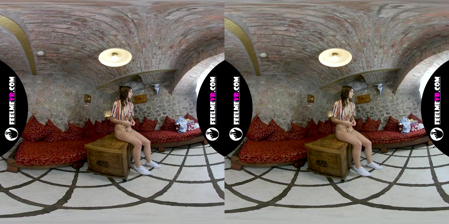 Virtual Reality Nude Photosession Backstage With Teenager Viola Kat - FeelMeVR