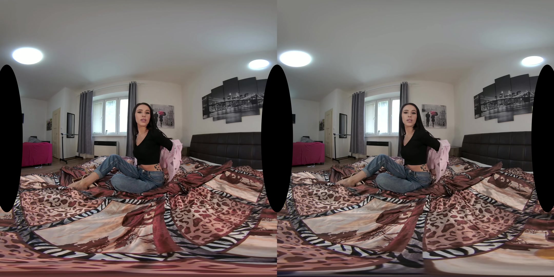 Alyssa Bounty: Lingerie Model - POVcentralVR