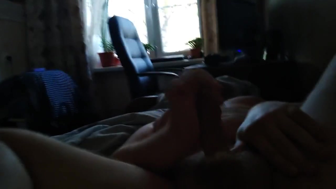 Artem Sam Sebe Drochit Nogami Self Suck Autofellatio Self Footjob
