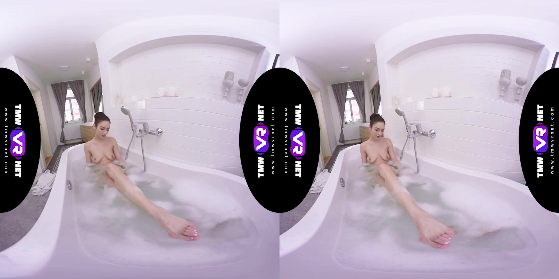 Arwen Gold in The Most Sensual Bath Solo By Arwen Gold In Vr - TMWVRNet