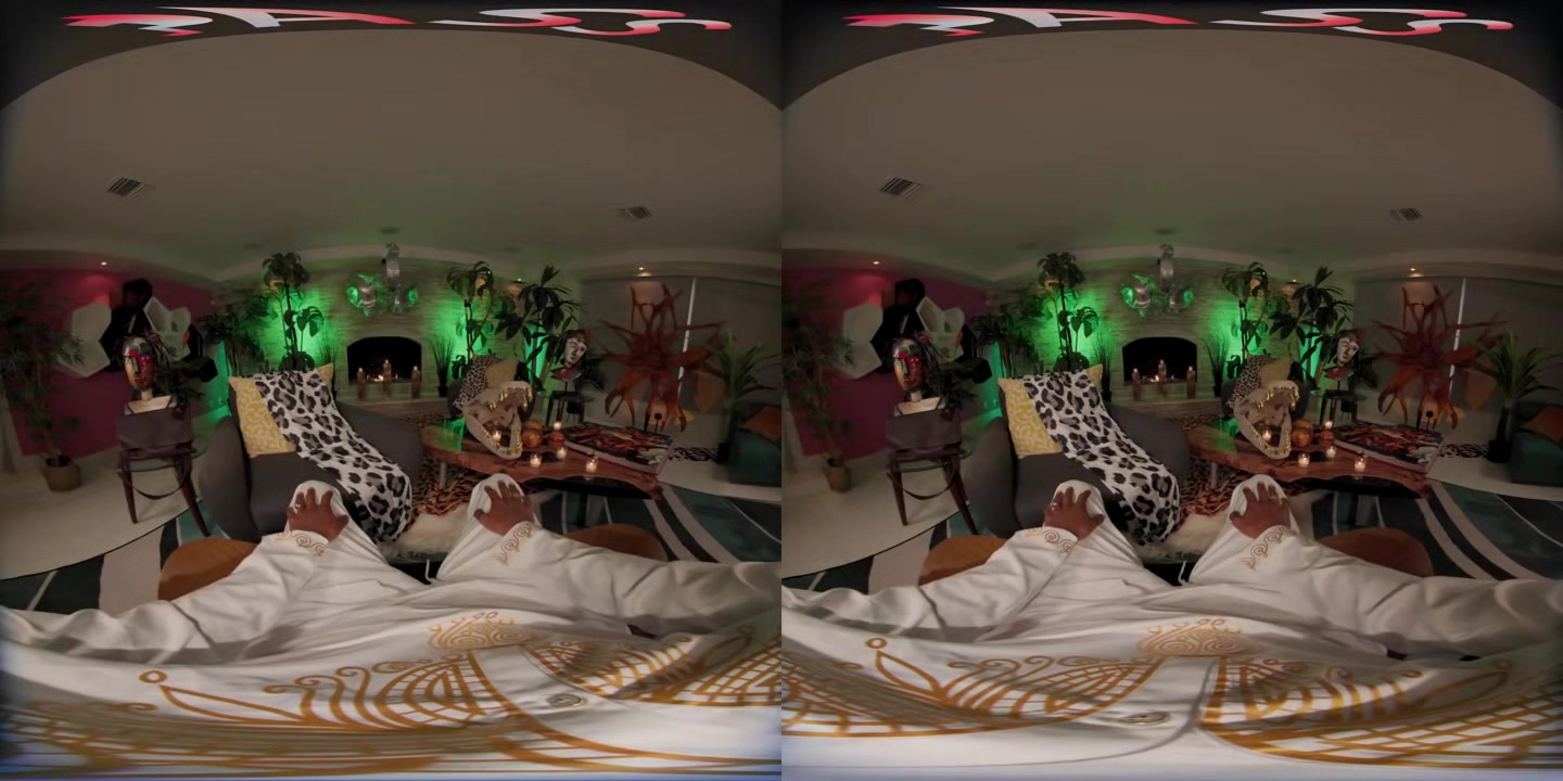 Royal Treatment in Ashanti - FuckPassVR