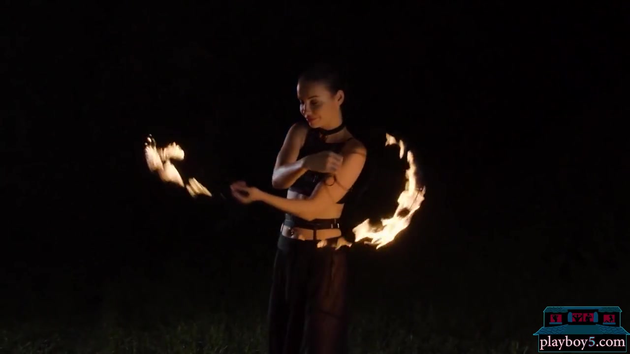 Czech Milf Beauty Elilith Noir Playing With Fire In The Nude For
