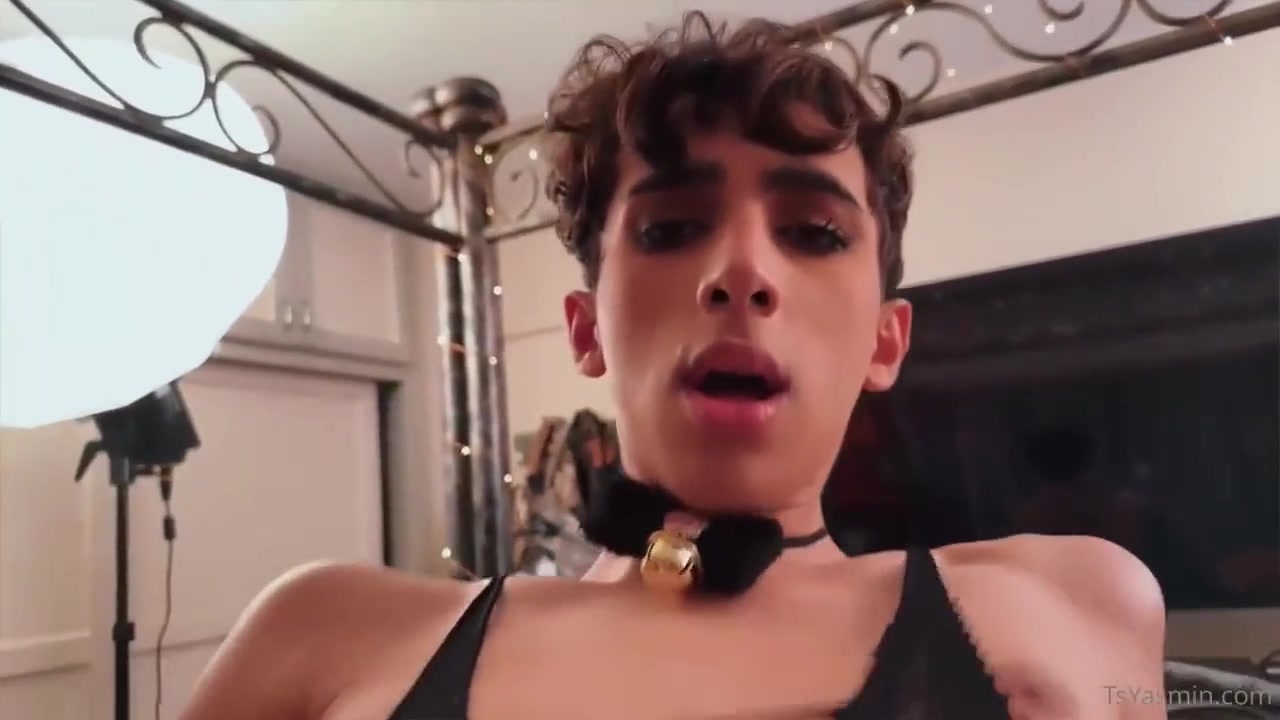 Transsexual Yasmin Lee Ruins Foxy Alex